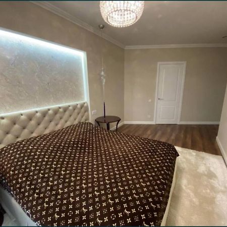Lux 1-Bedroom Panoramic View Most City Center Area 드네프로페트로프스크 외부 사진